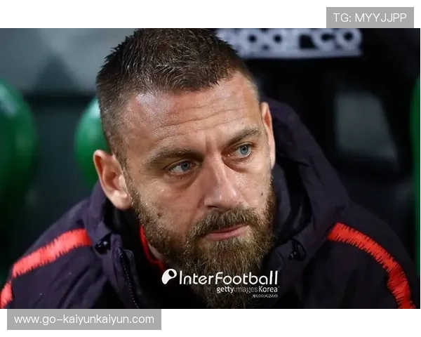 热那亚1-3客负罗马，保级压力加剧，德罗西面临挑战