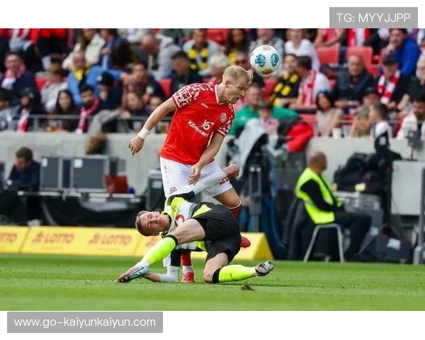 德甲保级区十队混战，海登海姆美因茨垫底