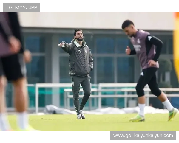 教练战术适应性：阿韦洛亚风格让皇马球员需调整